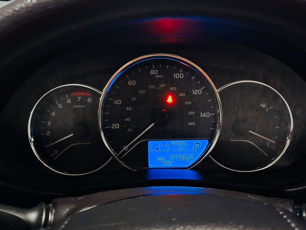 Used 2014 Toyota Corolla LE FWD image 24