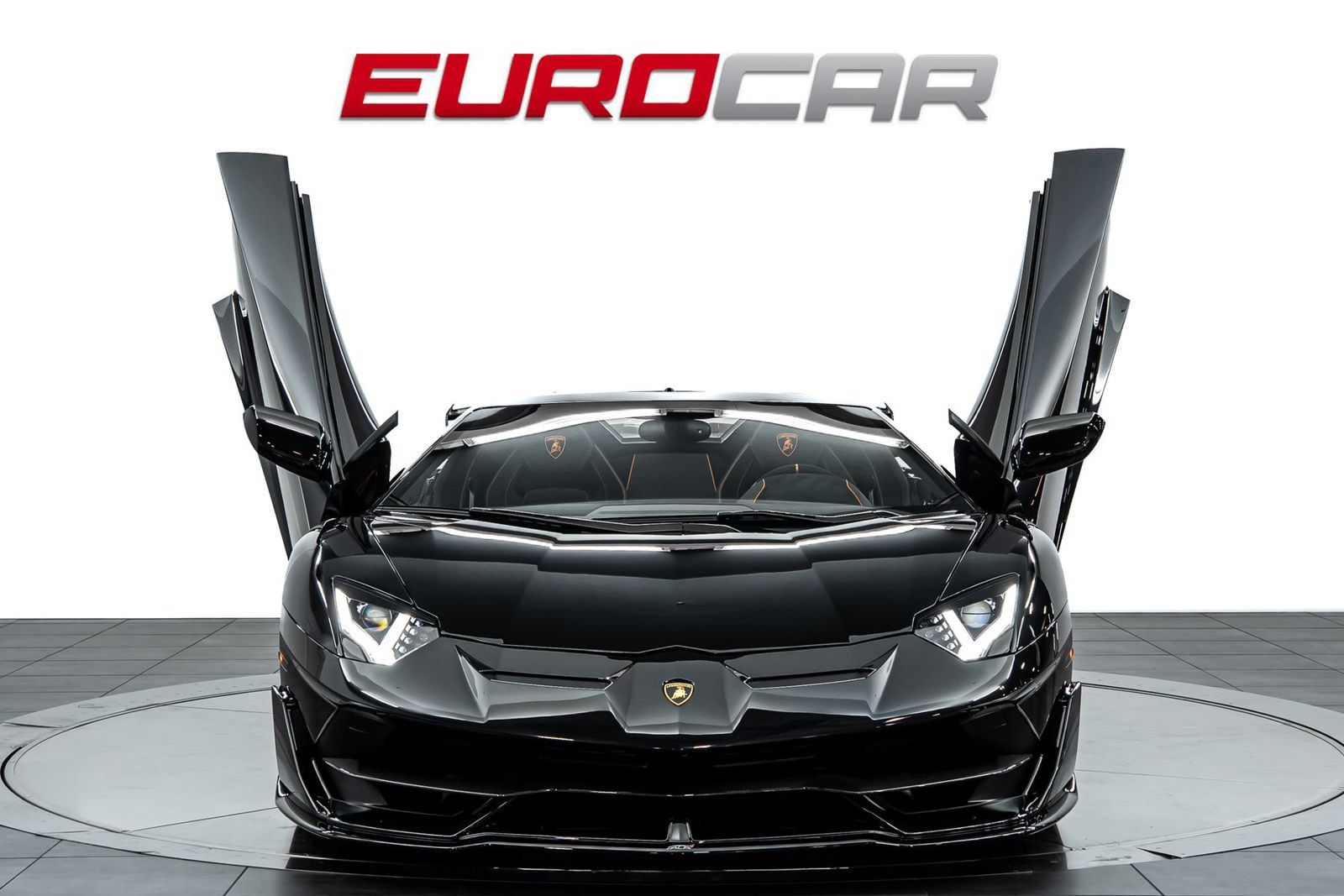 Used 2021 Lamborghini Aventador SVJ AWD/4WD image 11