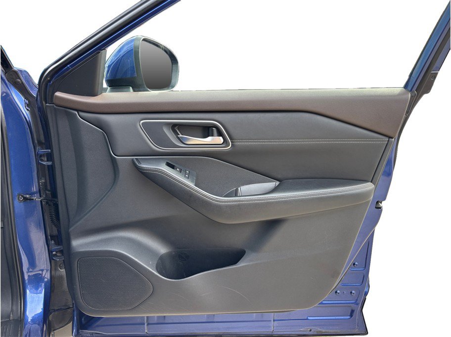 Used 2021 Nissan Rogue SV w/ Premium Package FWD image 38