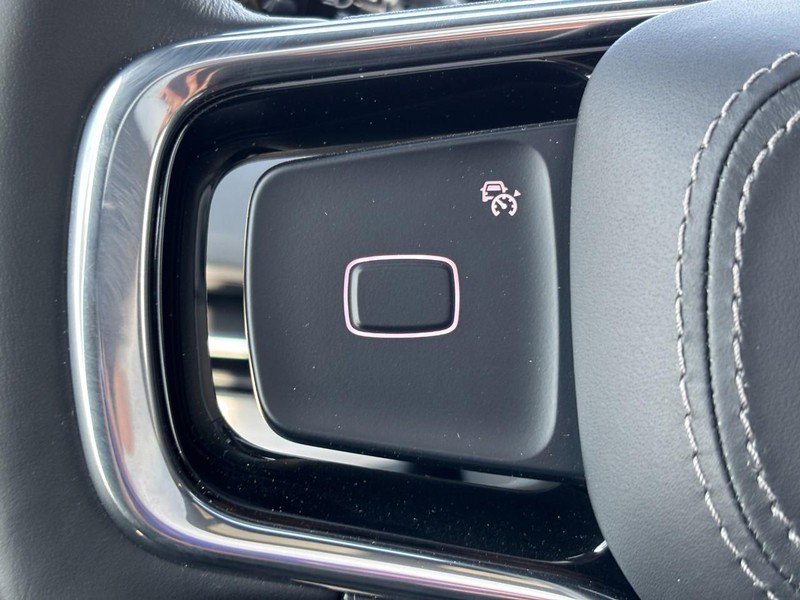 New 2026 Lincoln Navigator Reserve w/ Jet Appearance Package AWD/4WD image 18
