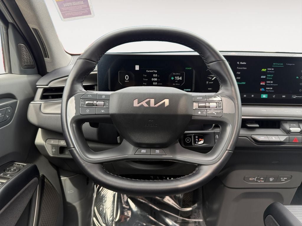 Used 2024 Kia EV9 Land AWD/4WD image 13