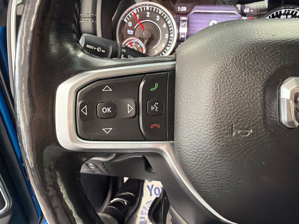 Used 2020 RAM 1500 Laramie AWD/4WD image 10