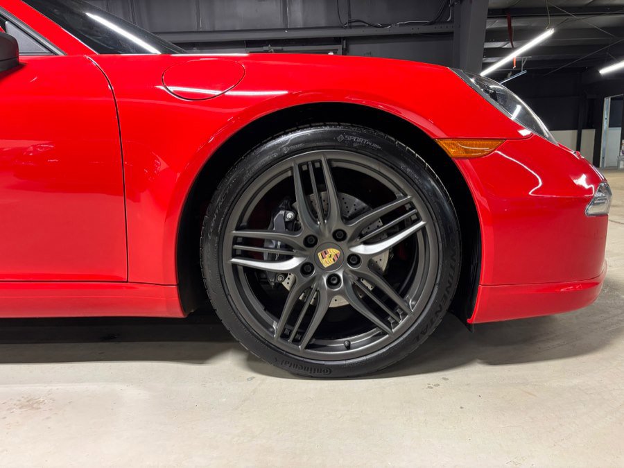 Used 2015 Porsche 911 Carrera image 30