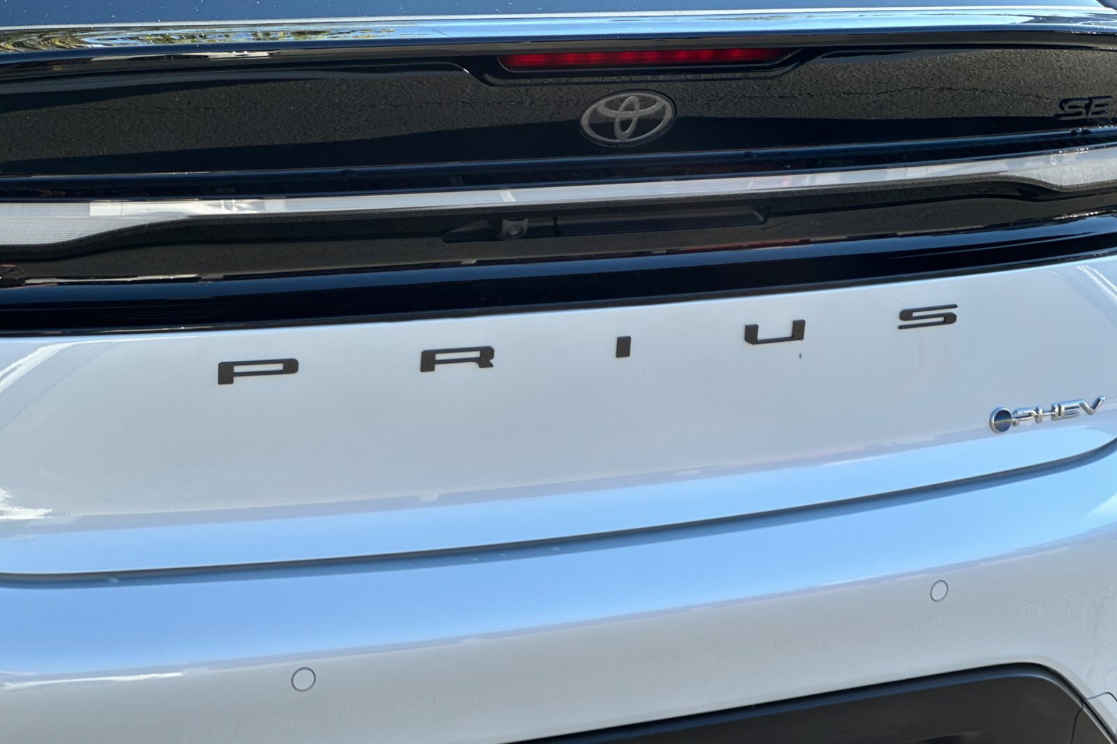 Used 2026 Toyota Prius Plug-In Hybrid image 16