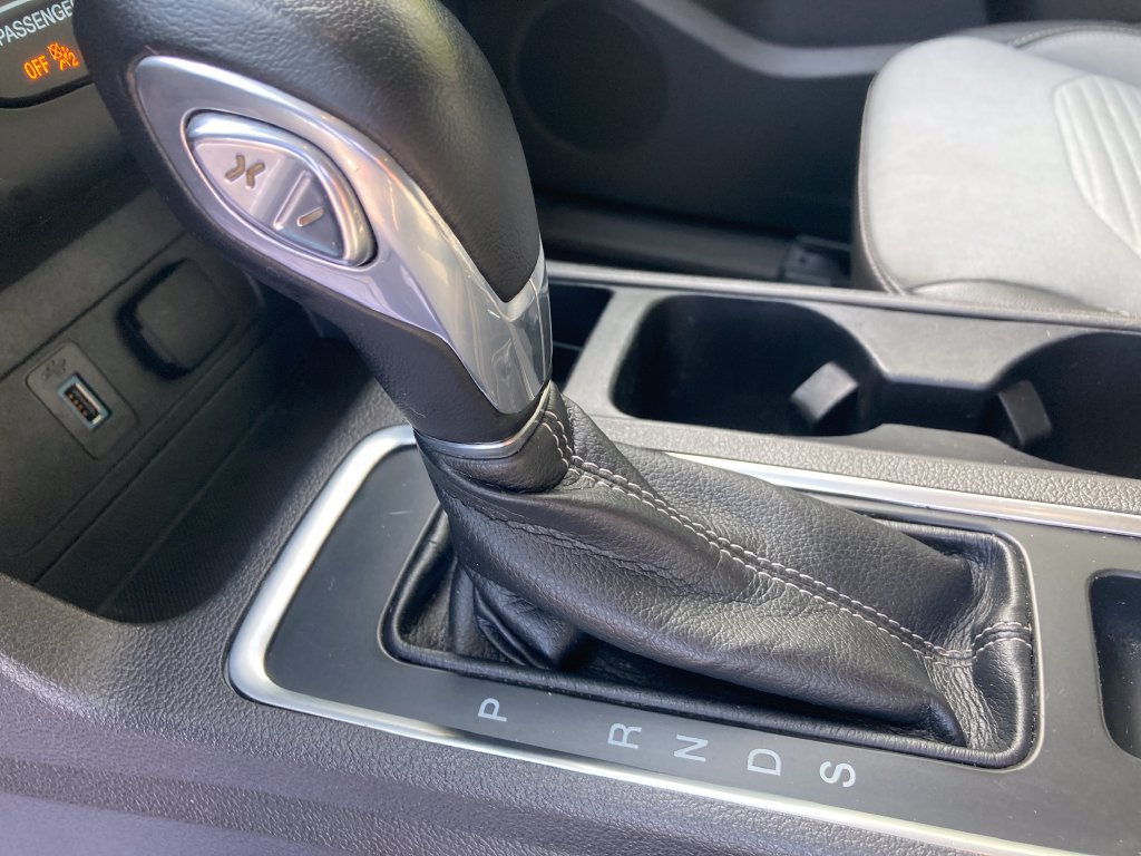 Used 2019 Ford Escape SE FWD image 30