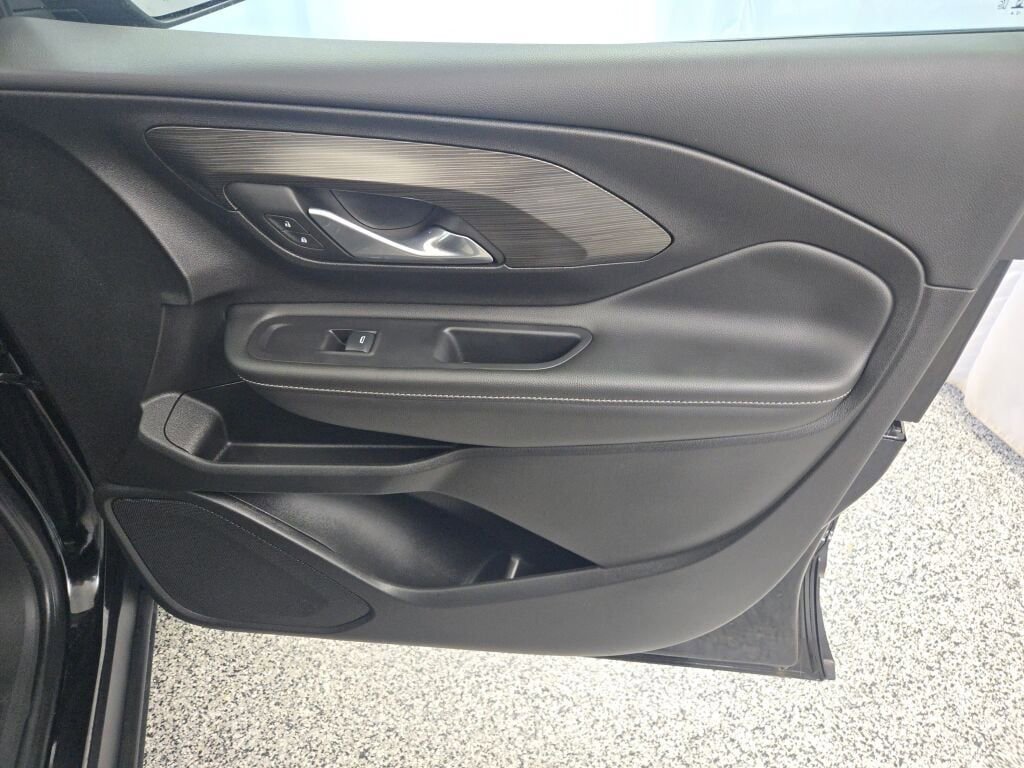 Certified 2024 GMC Terrain SLE image 6