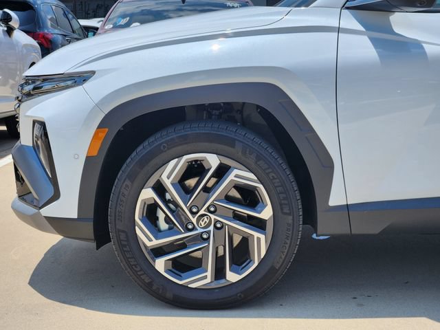 Used 2025 Hyundai Tucson Limited AWD/4WD image 6