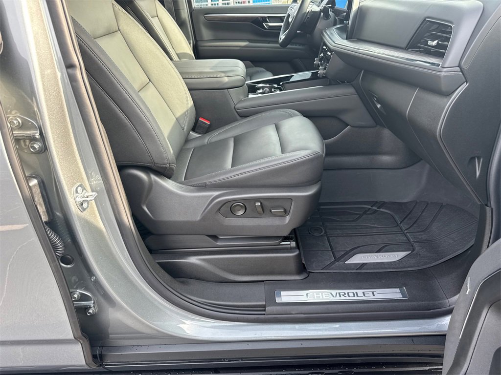 New 2026 Chevrolet Tahoe LT w/ Comfort Package image 14