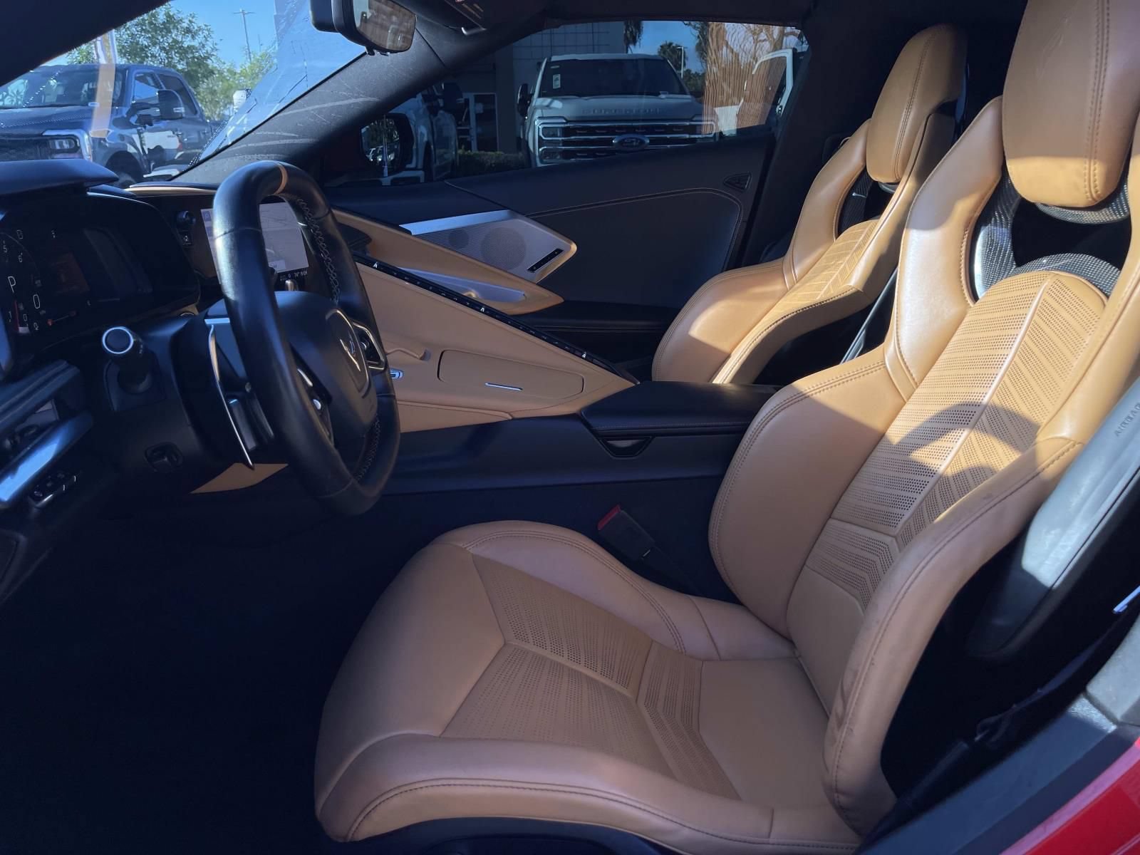 Used 2020 Chevrolet Corvette Stingray Preferred Cpe w/ 2LT Preferred Equipment Group RWD image 13