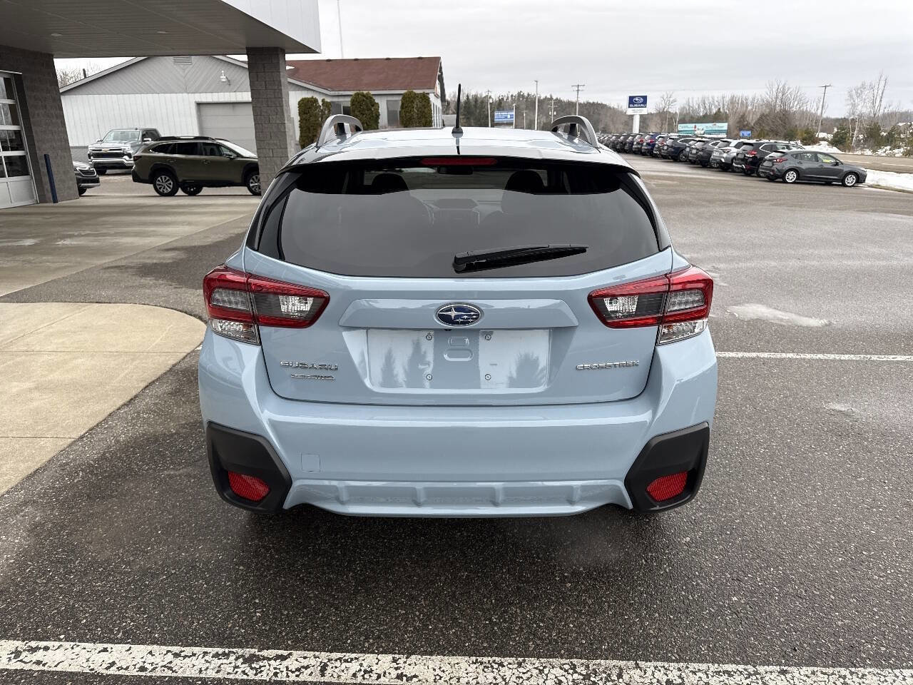 Used 2023 Subaru Crosstrek 2.0i image 4