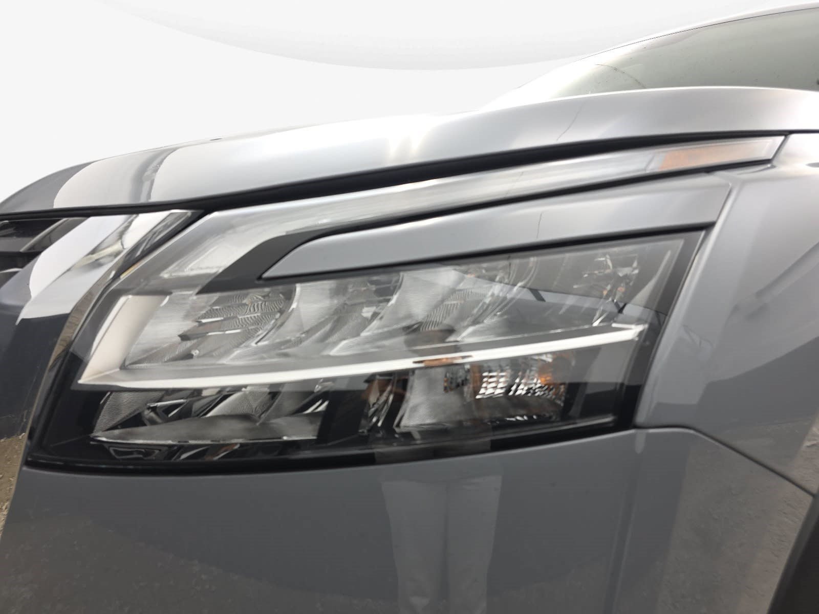 Used 2024 Nissan Pathfinder Platinum w/ Cargo Package FWD image 29