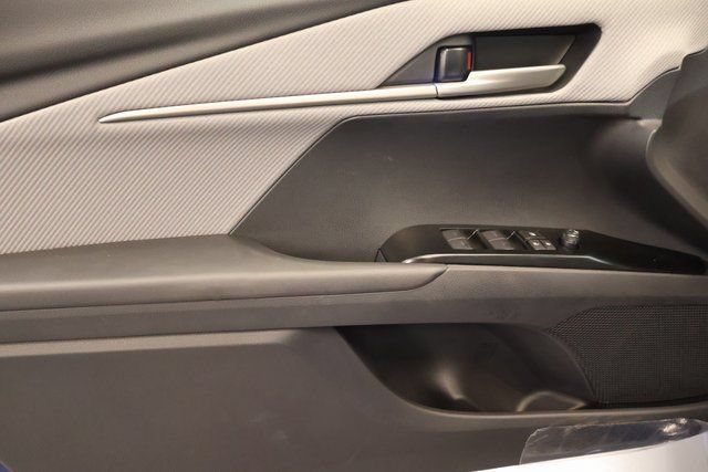New 2026 Toyota Camry SE AWD/4WD image 10