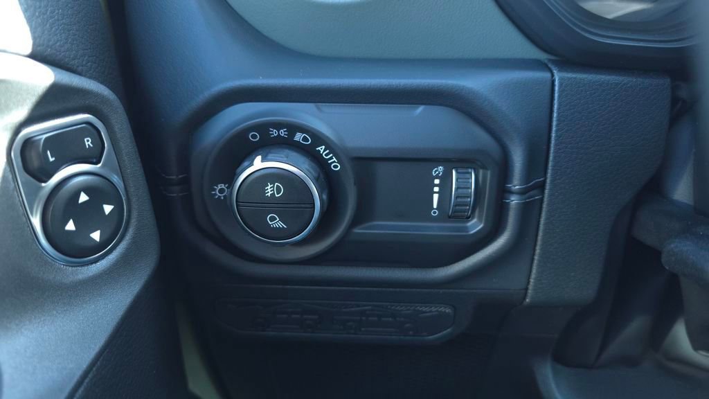 New 2026 Jeep Gladiator Mojave AWD/4WD image 28