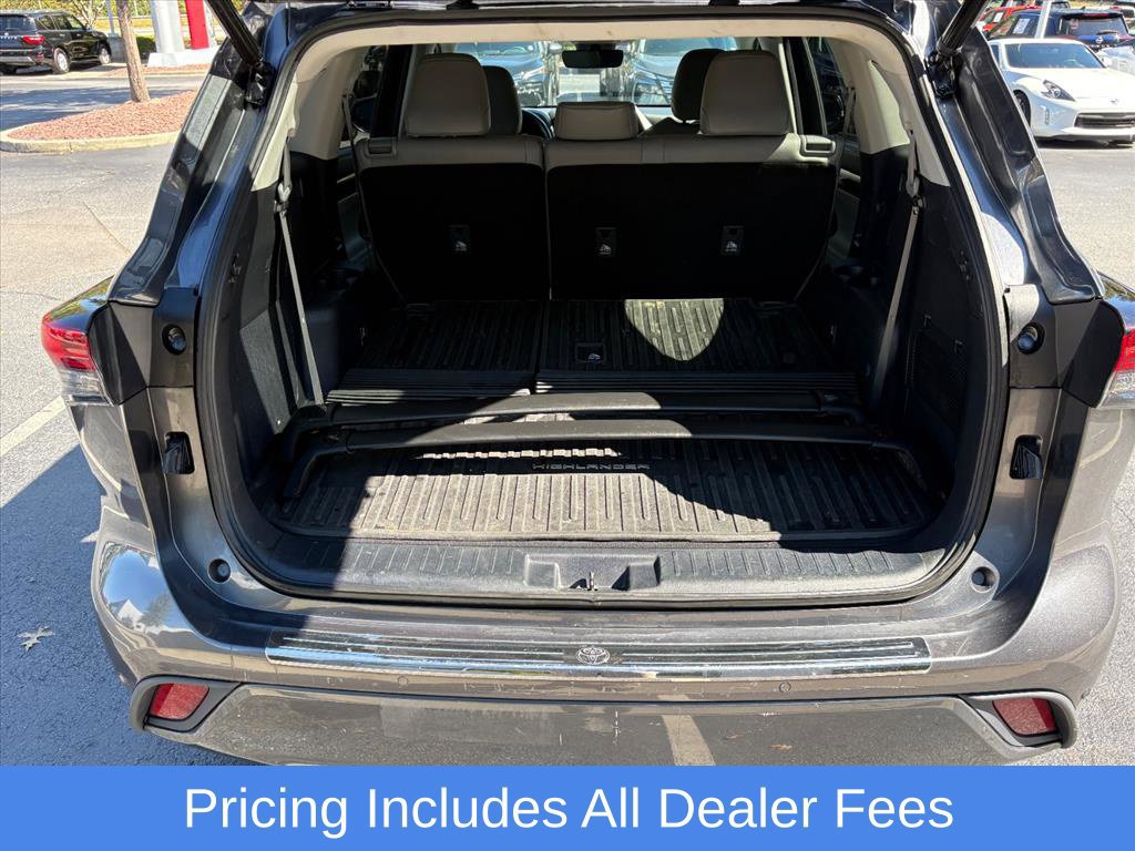Used 2020 Toyota Highlander Limited AWD/4WD image 25