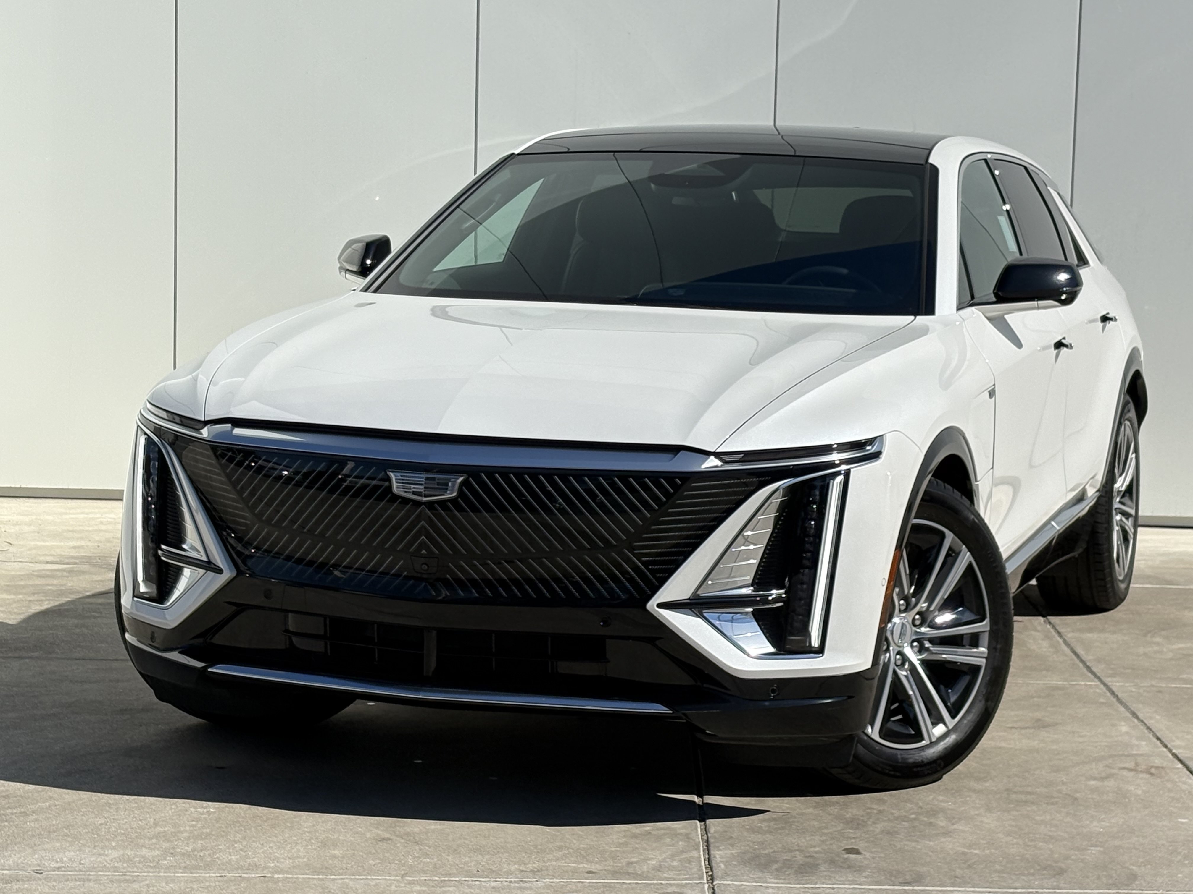 Used 2024 Cadillac Lyriq Luxury