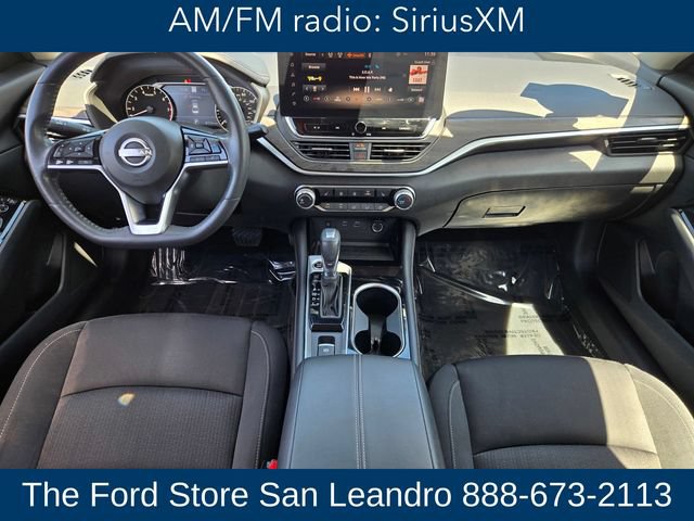Used 2023 Nissan Altima 2.5 SV w/ SV Premium Package FWD image 16