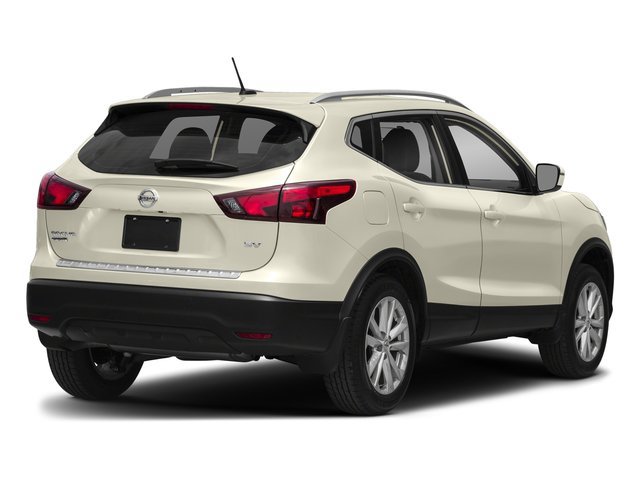 Used 2017 Nissan Rogue Sport SV w/ SV All-Weather Package AWD/4WD image 2
