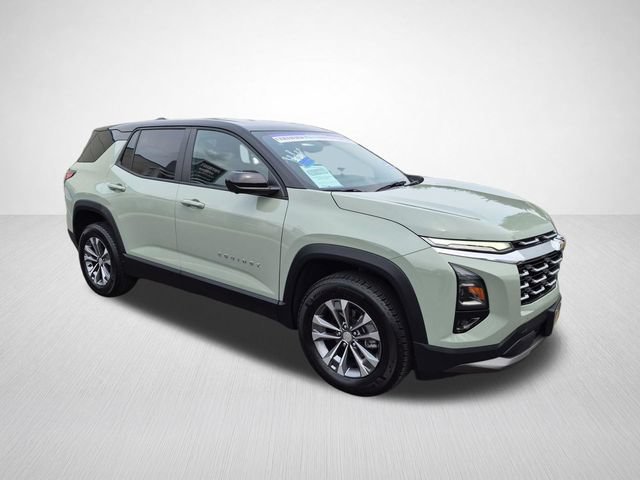 Used 2025 Chevrolet Equinox LT w/ Safety and Technology Package AWD/4WD image 4