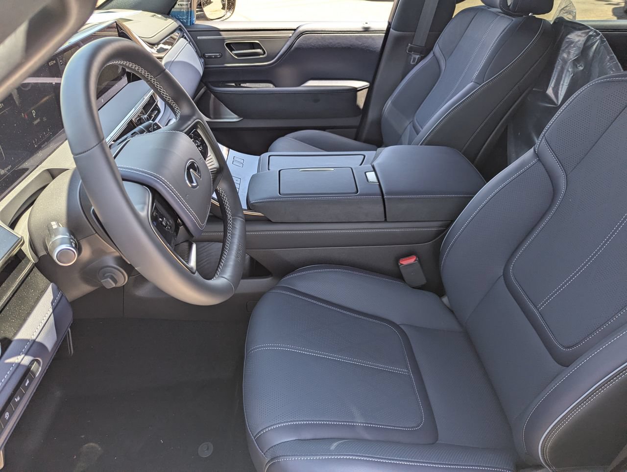 New 2027 INFINITI QX80 Sensory w/ Sport Exterior Package AWD/4WD image 12