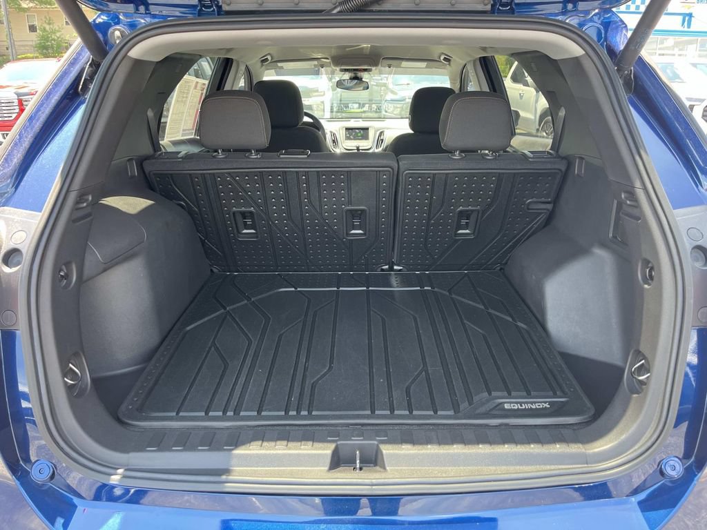 Used 2023 Chevrolet Equinox LT FWD image 19