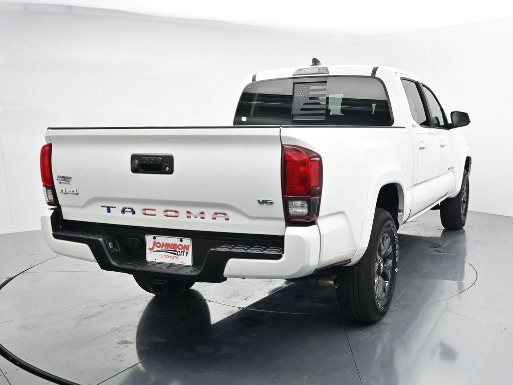 Used 2023 Toyota Tacoma SR5 w/ Technology Package AWD/4WD image 6