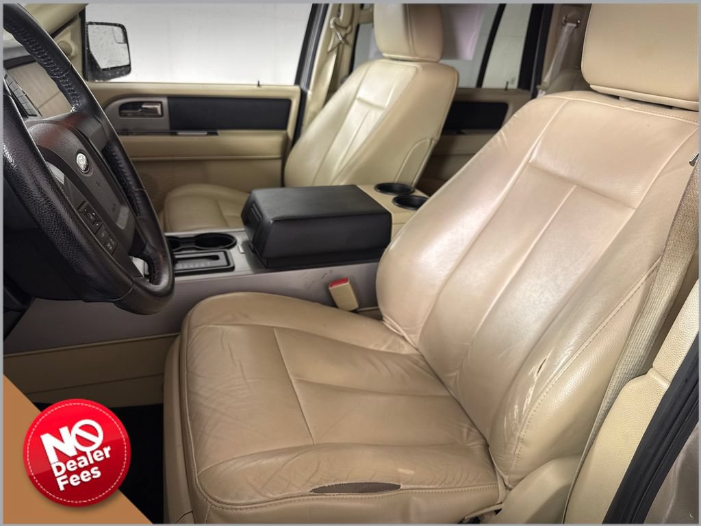 Used 2017 Ford Expedition XLT w/ Equipment Group 201A RWD image 9
