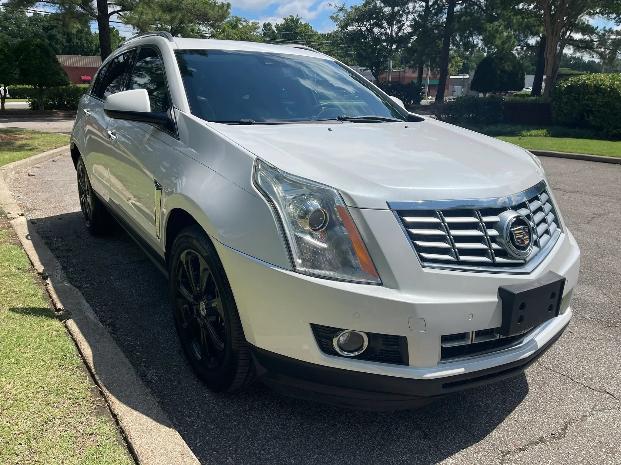 Used 2016 Cadillac SRX Premium FWD image 7