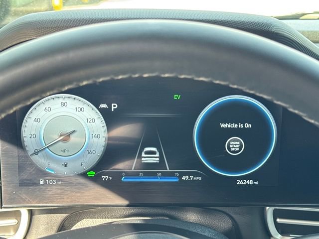 Certified 2022 Hyundai Elantra Limited w/ Cargo Package image 17