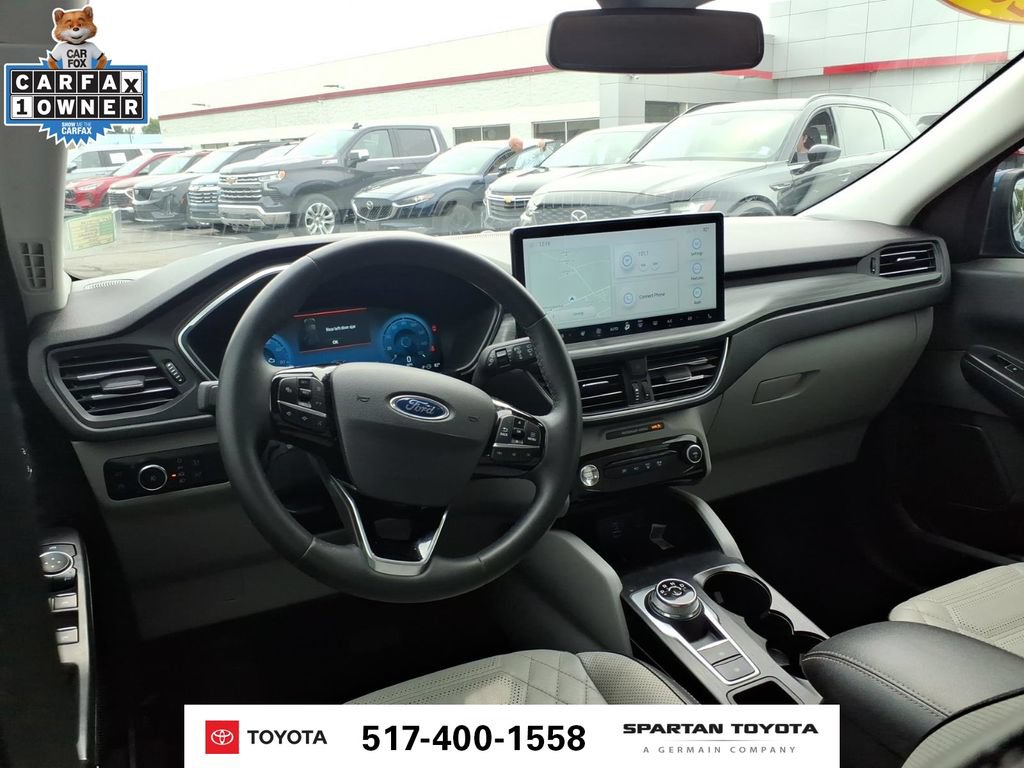 Used 2023 Ford Escape SE w/ PHEV Premium Package FWD image 13