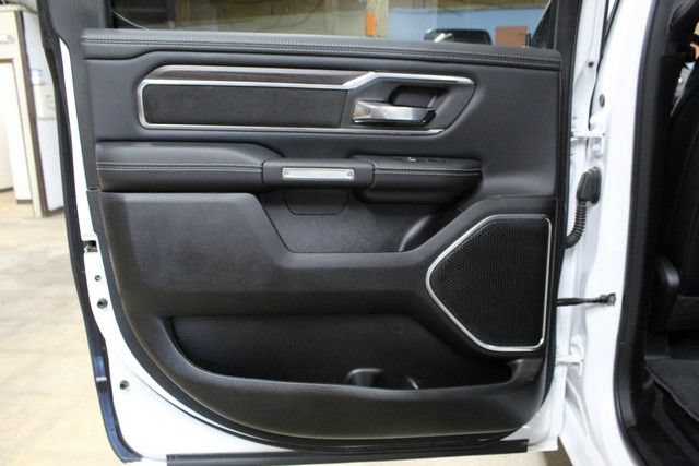 Used 2025 RAM 1500 Laramie AWD/4WD image 14