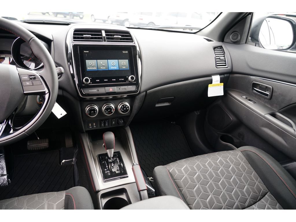 New 2025 Mitsubishi Outlander Sport AWD image 21