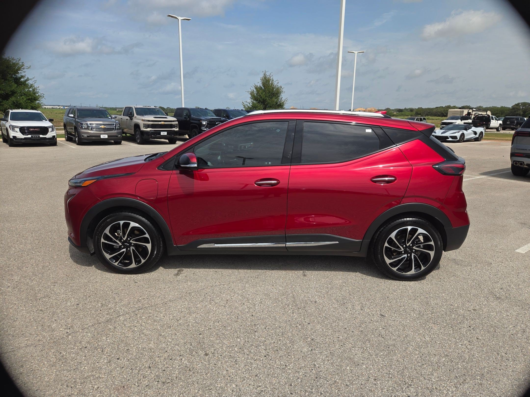 Used 2022 Chevrolet Bolt EUV Premier FWD image 6