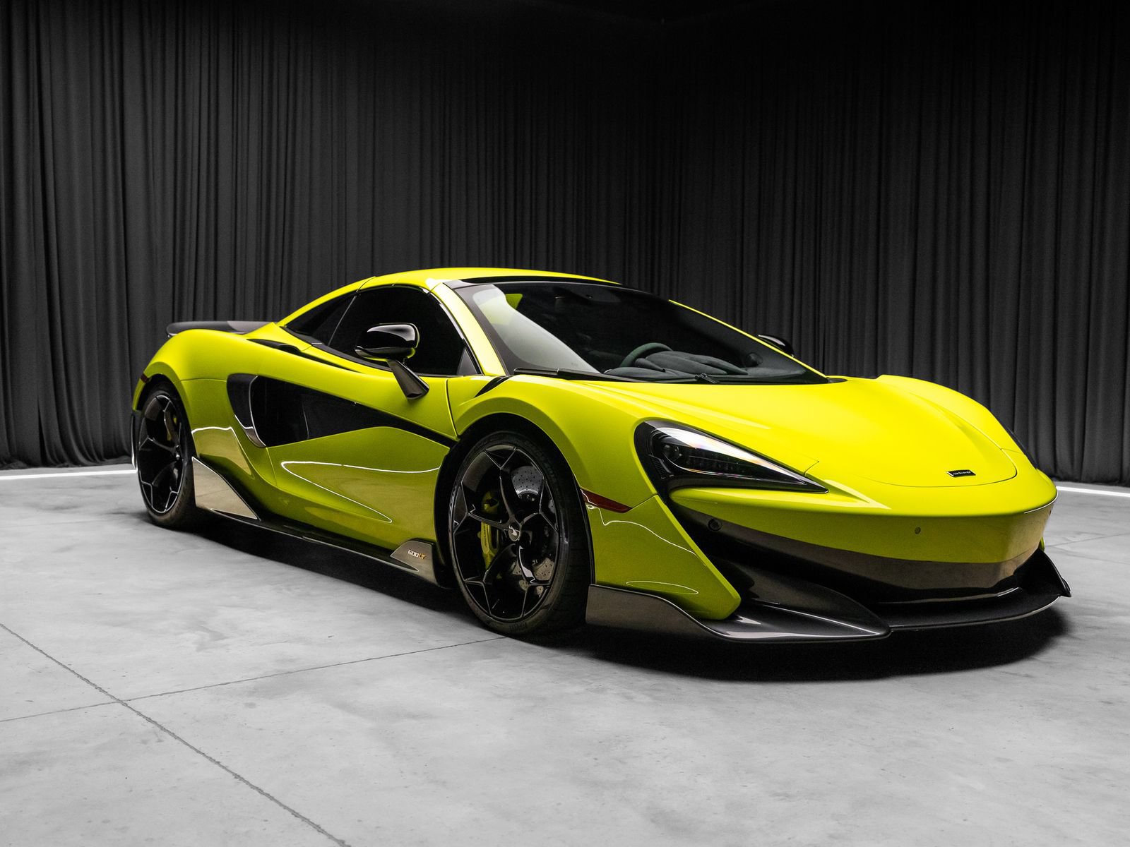 Used 2020 McLaren 600LT Spider RWD image 42