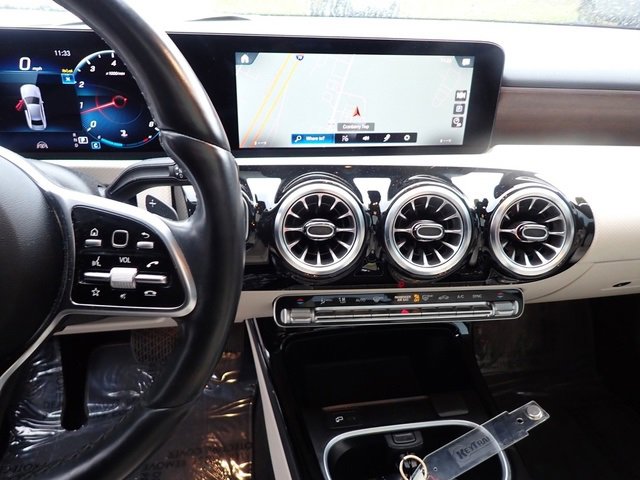 Used 2022 Mercedes-Benz A 220 4MATIC image 23