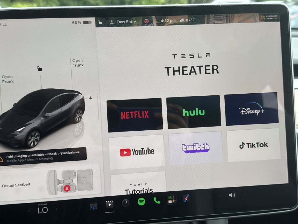 Used 2023 Tesla Model Y Long Range AWD/4WD image 12