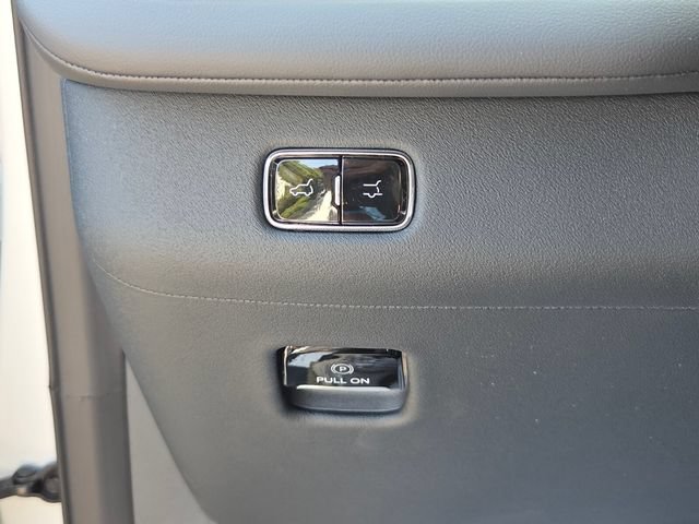 New 2027 Lincoln Navigator Reserve AWD/4WD image 26