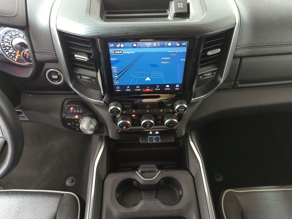 Used 2024 RAM 1500 Laramie image 14