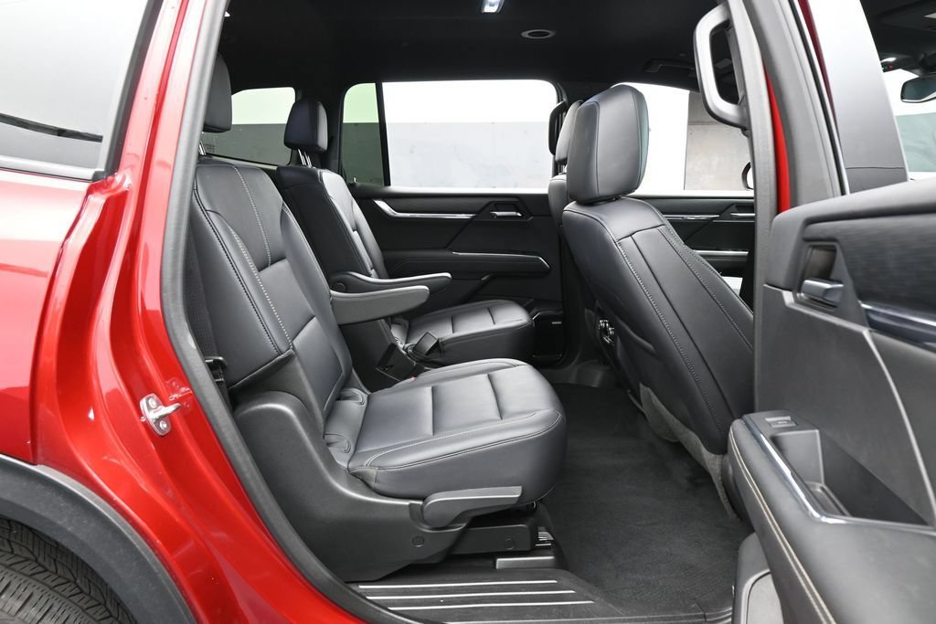 Used 2024 GMC Acadia Elevation w/ Luxury Package FWD image 43