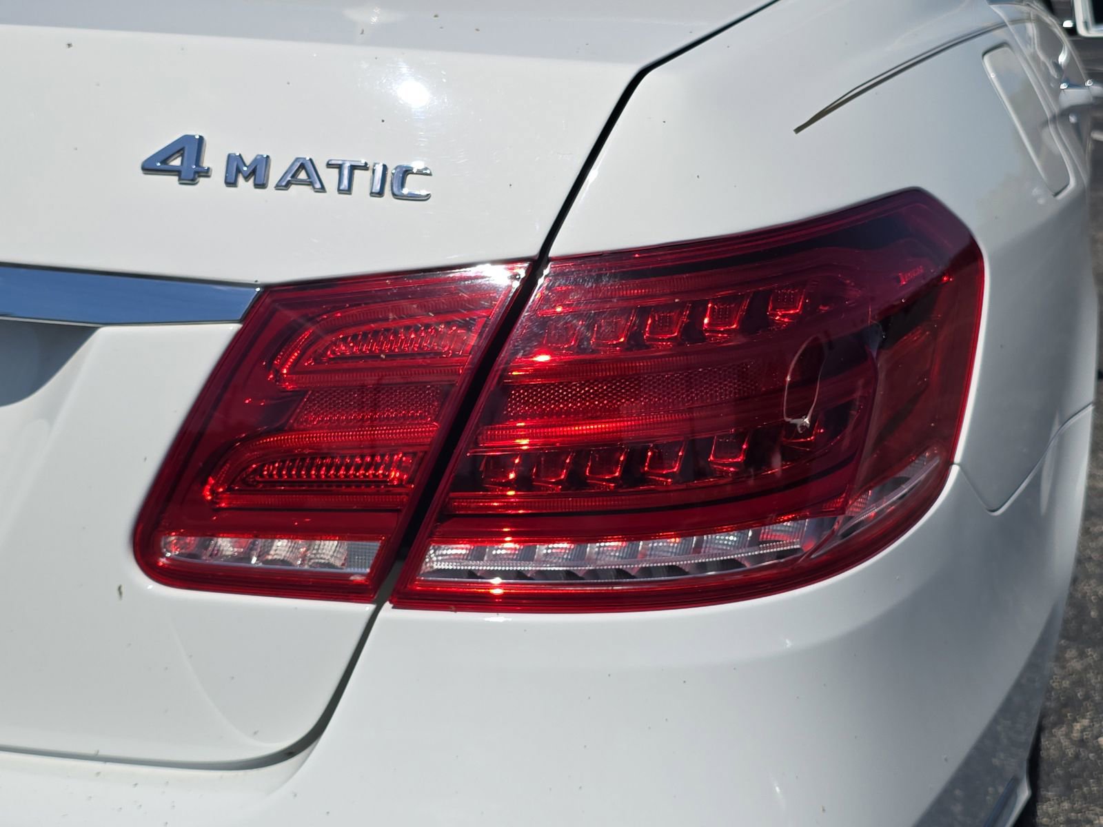 Used 2014 Mercedes-Benz E 350 4MATIC Sedan image 8