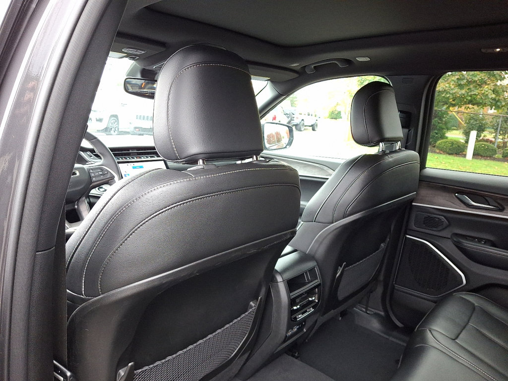 Used 2024 Jeep Grand Cherokee Limited 4xe AWD/4WD image 21