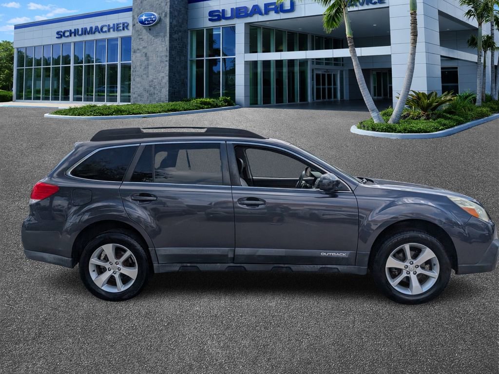 Used 2013 Subaru Outback 2.5i Limited w/ Moonroof Pkg image 8