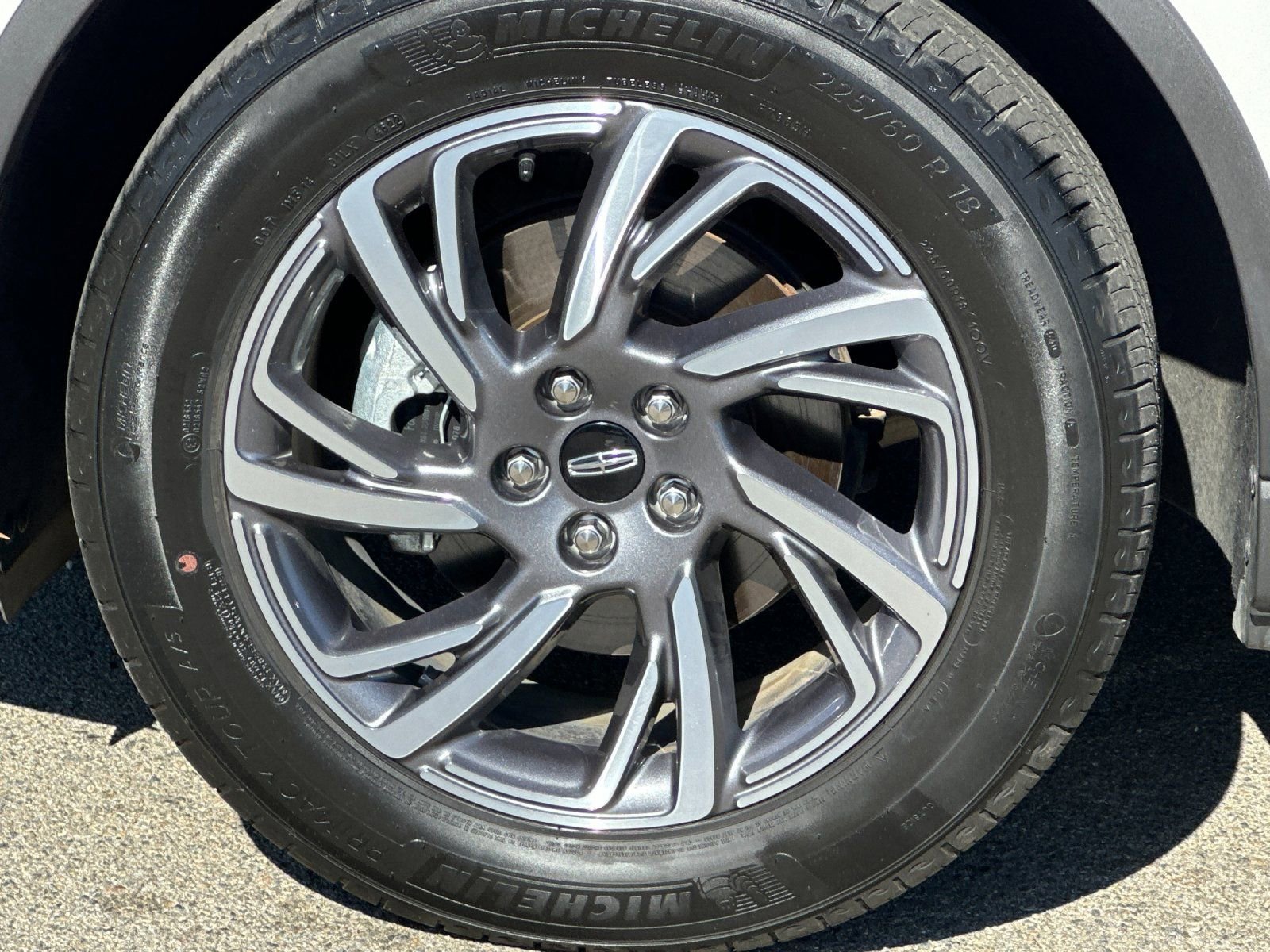 Used 2023 Lincoln Corsair FWD w/ Equipment Group 101A image 34