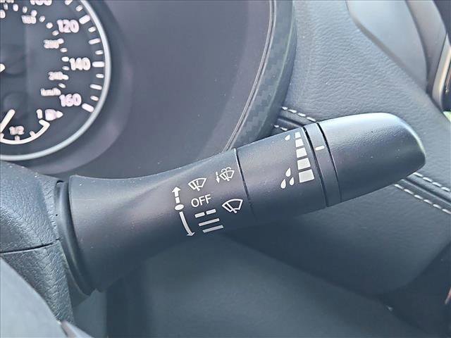 Used 2024 Nissan Sentra SV FWD image 11