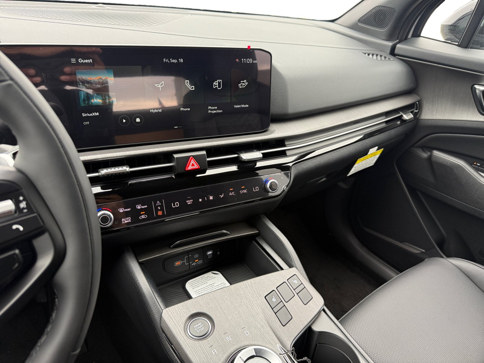 New 2027 Kia Sportage X-Line AWD/4WD image 12
