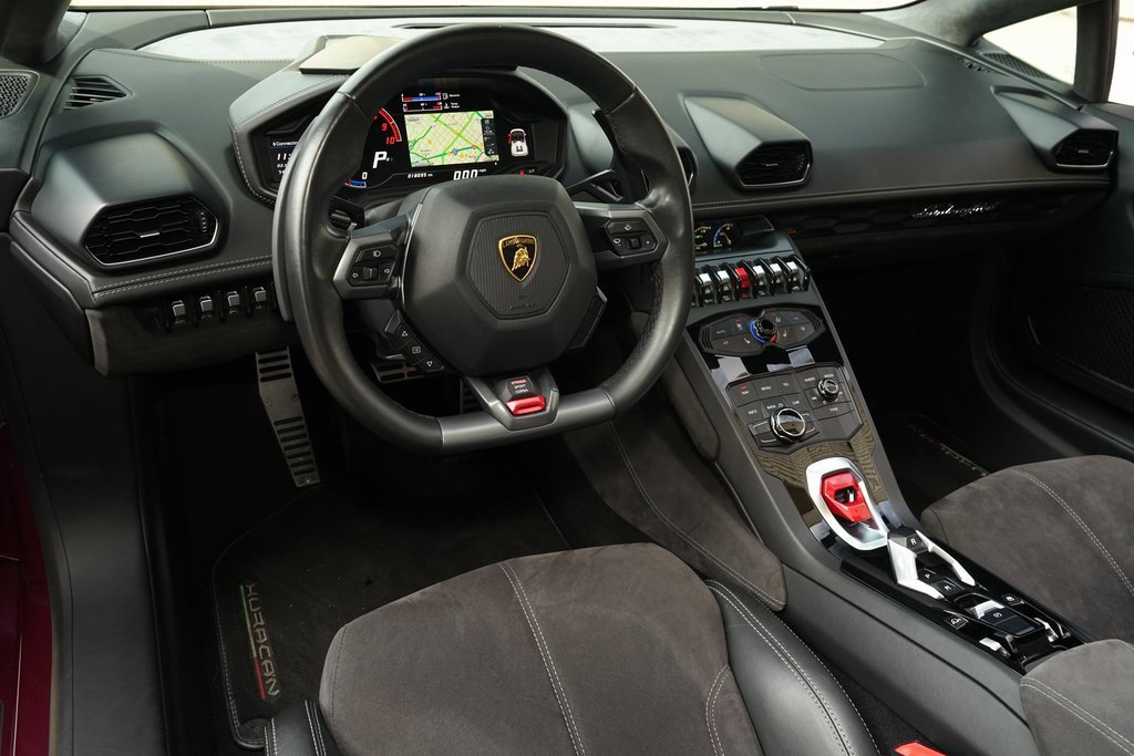 Used 2016 Lamborghini Huracan LP 610-4 image 9