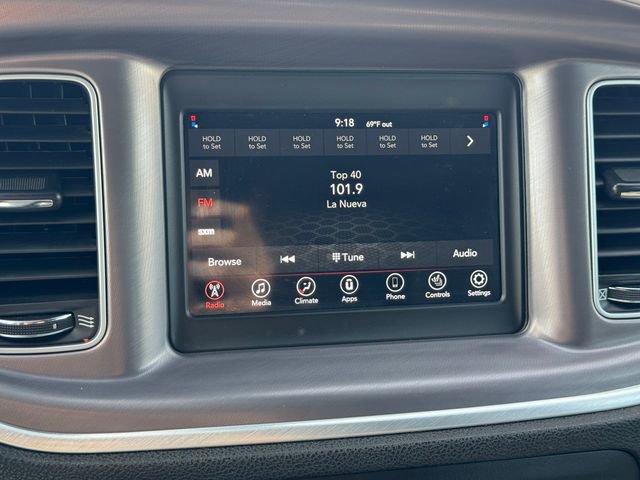 Used 2022 Dodge Charger SXT w/ Leather Interior Group image 15