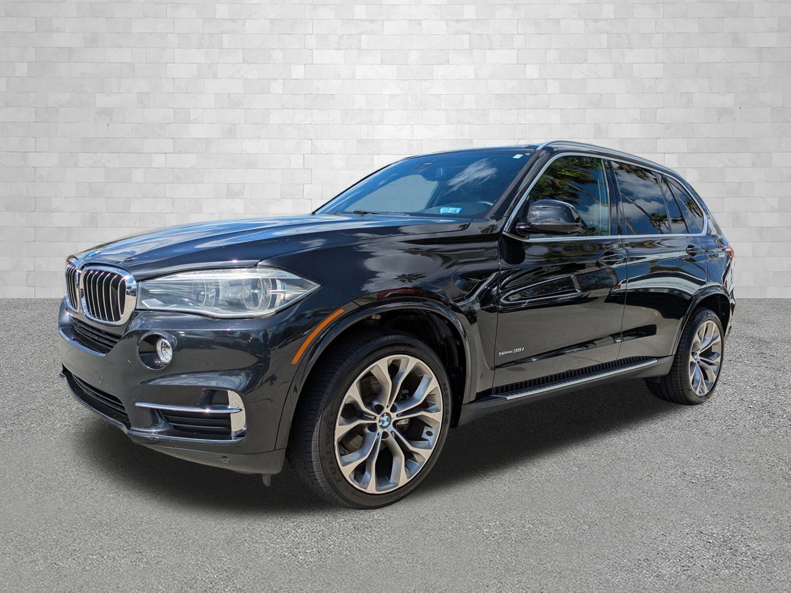 Used 2017 BMW X5 sDrive35i w/ Premium Package image 5