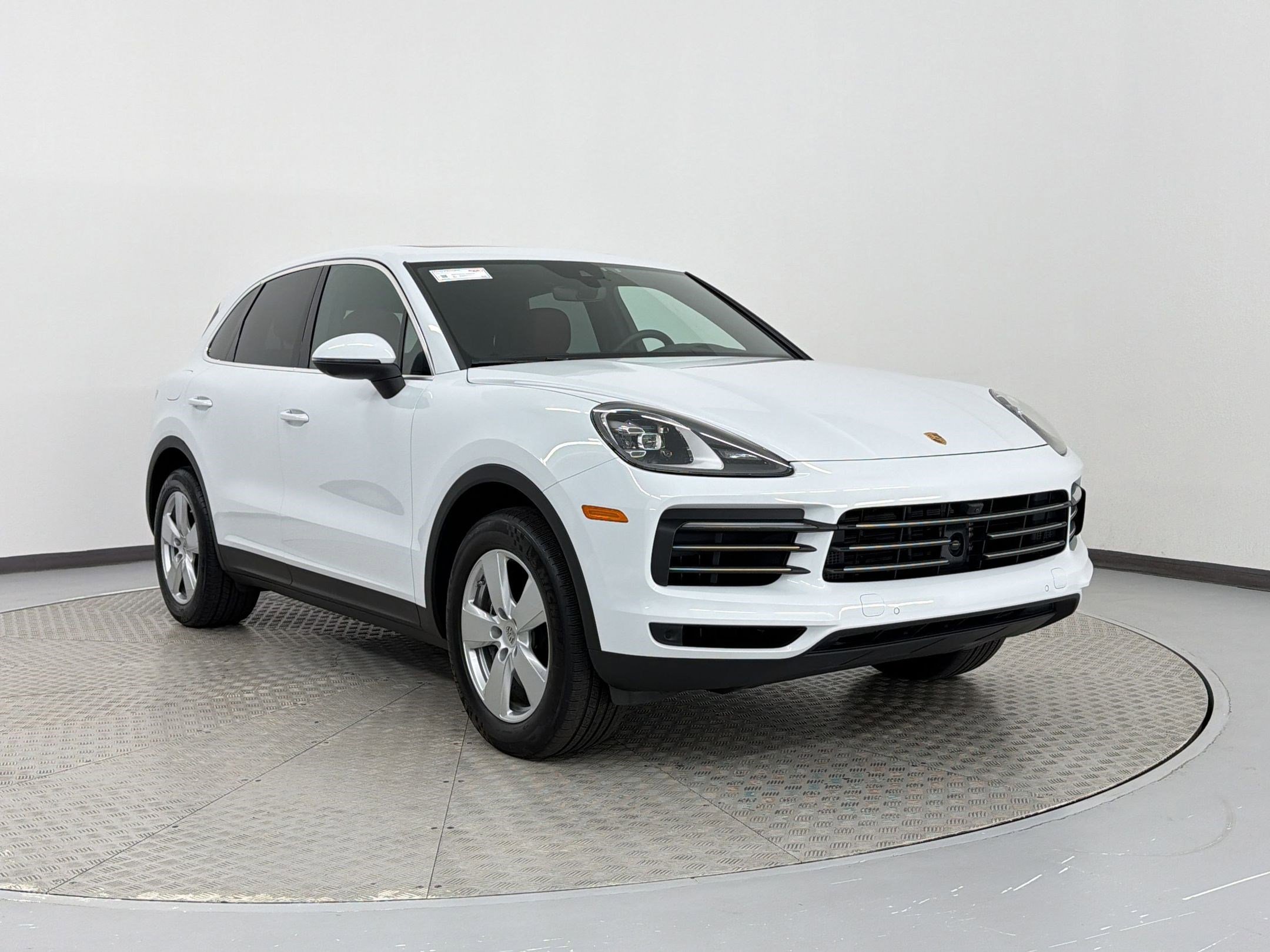 Certified 2022 Porsche Cayenne AWD/4WD image 7