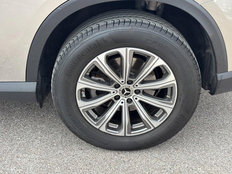 Used 2023 Mercedes-Benz GLC 300 4MATIC image 9