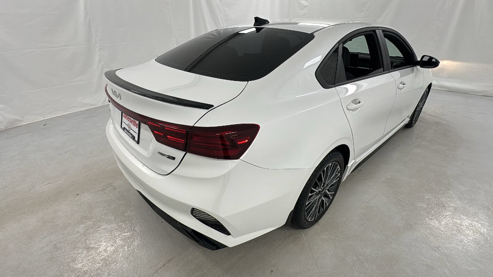 Used 2024 Kia Forte GT-Line FWD image 3